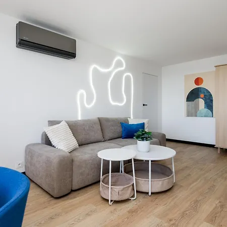 Apartament Kairos - Loft - Darmowy Parking, ścisłe Centrum